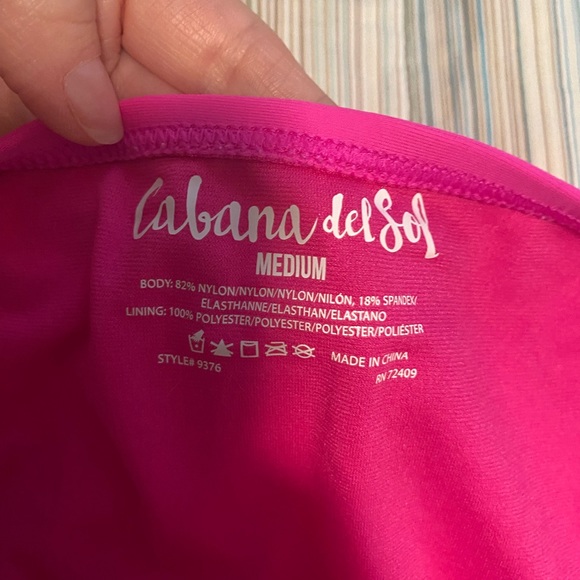 Bikini - Picture 4 of 4